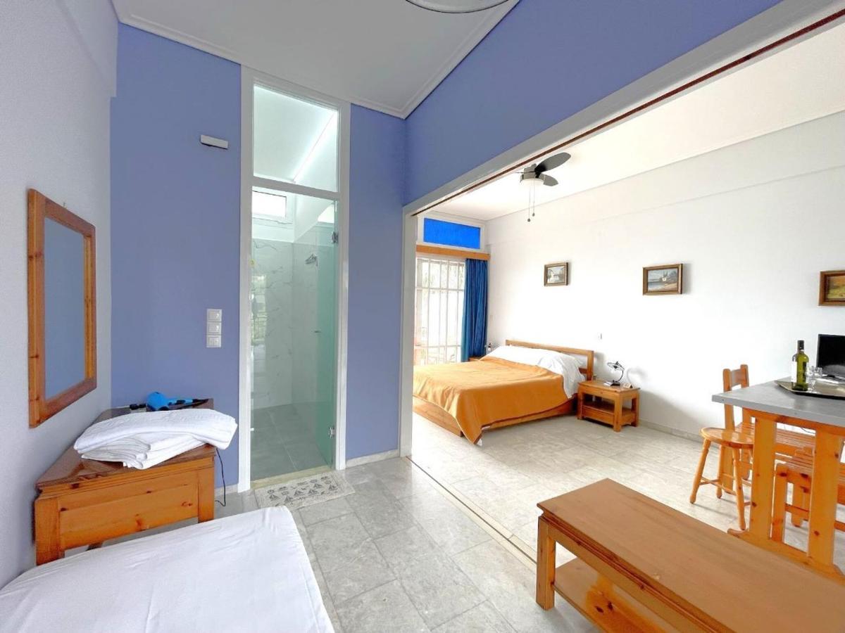 Theodora Apartments Avía 외부 사진