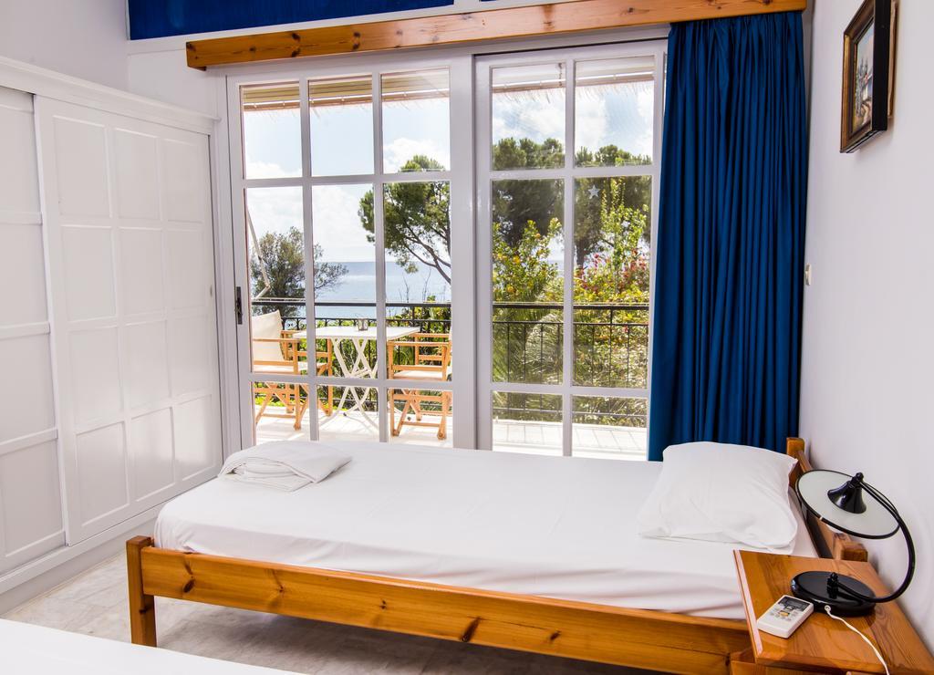 Theodora Apartments Avía 외부 사진