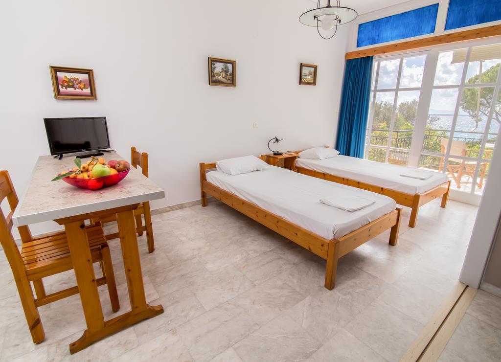 Theodora Apartments Avía 외부 사진