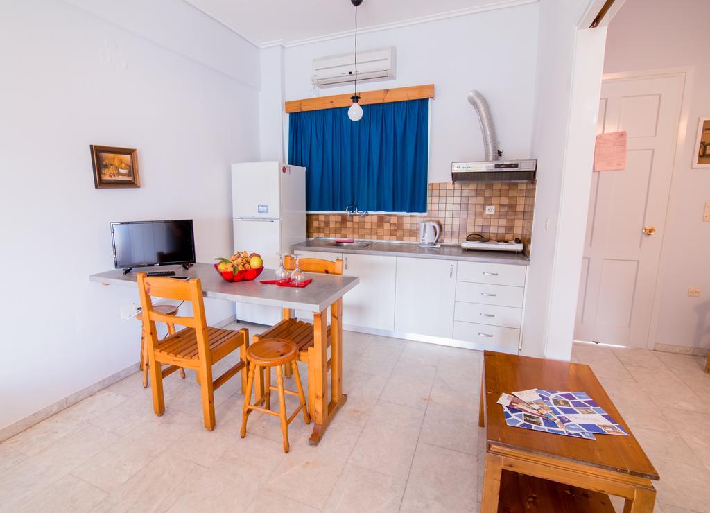 Theodora Apartments Avía 외부 사진