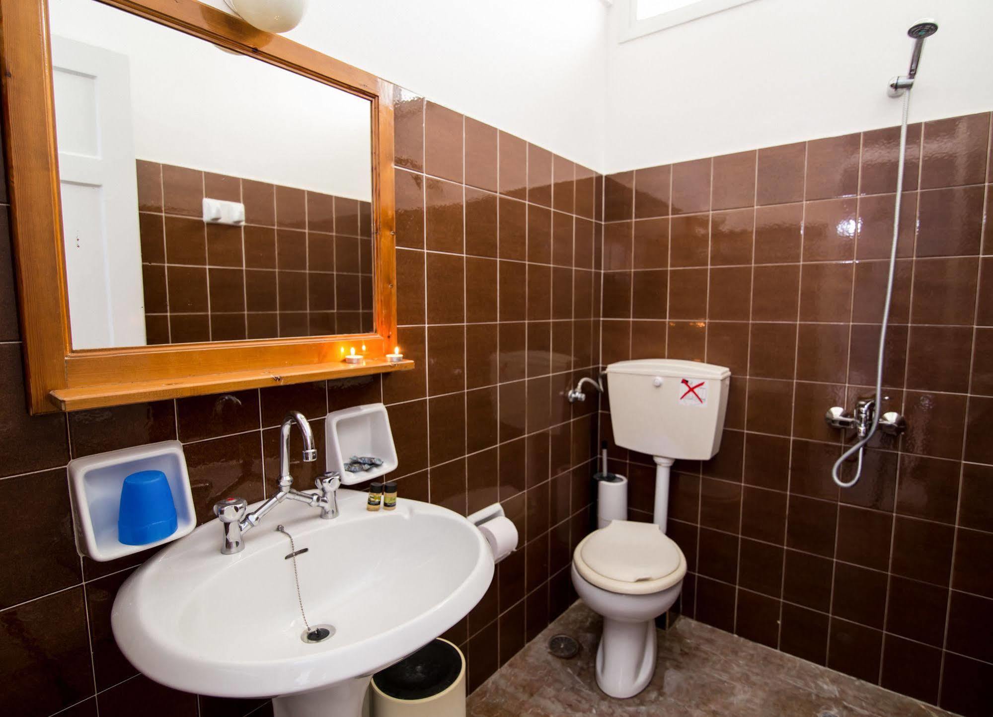 Theodora Apartments Avía 외부 사진